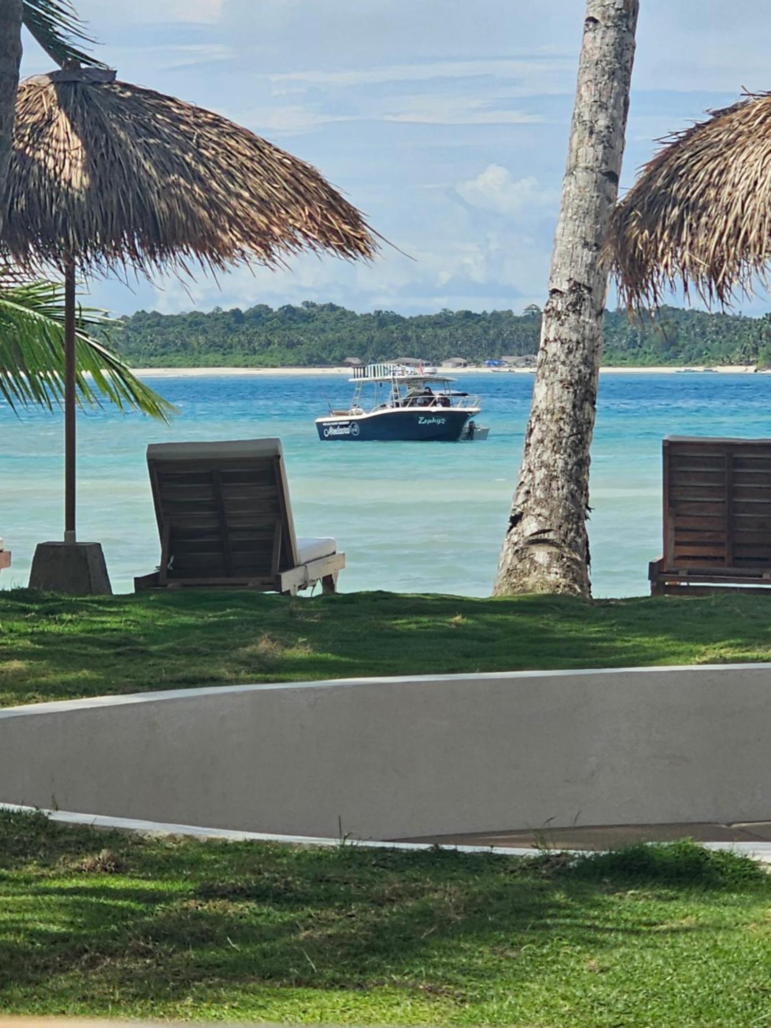 Solid Surf Villa Mentawai Tua Pejat Zewnętrze zdjęcie